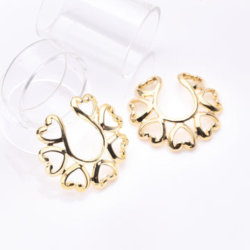 Detail View 1 of Golden Vintage Hearts Clip On Non-Piercing Nipple Shield Ring